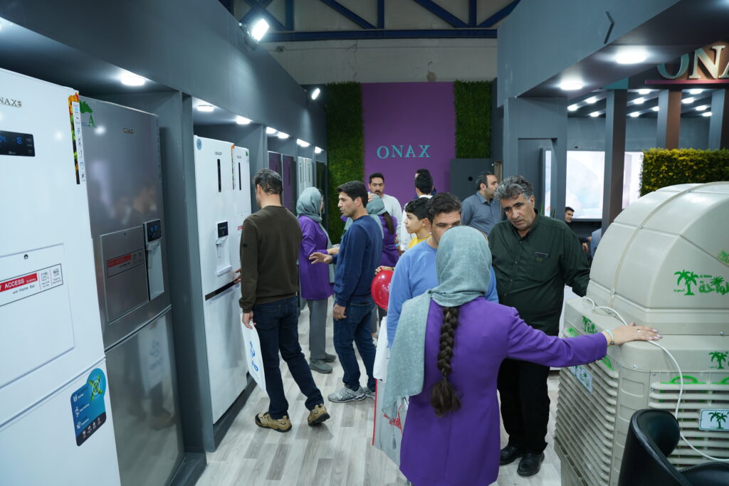 عکس نمایشگاه تهران شرکت اوناکس
